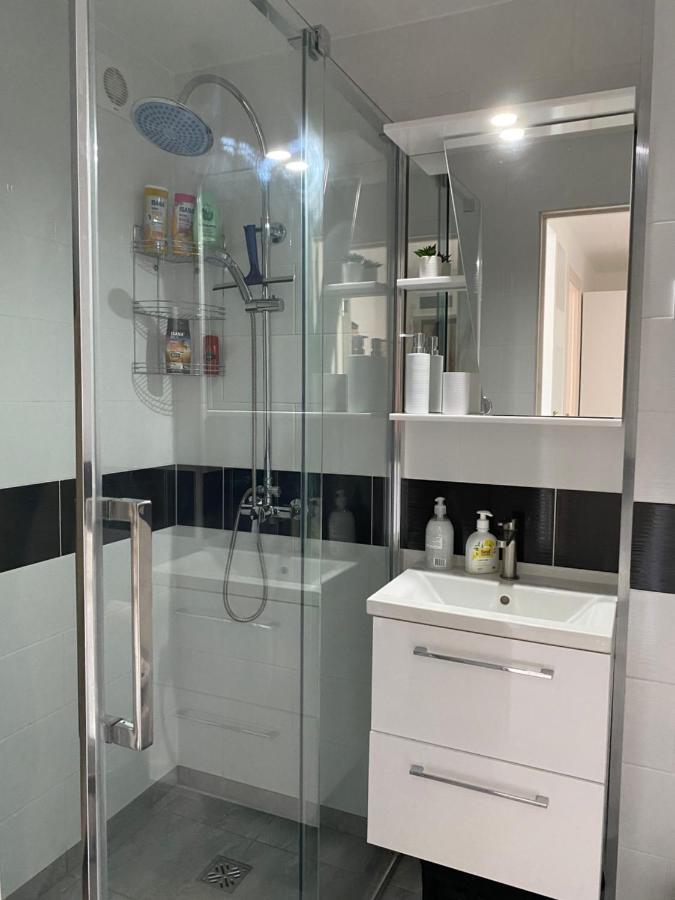 Centra Apartamenti Алуксне Экстерьер фото